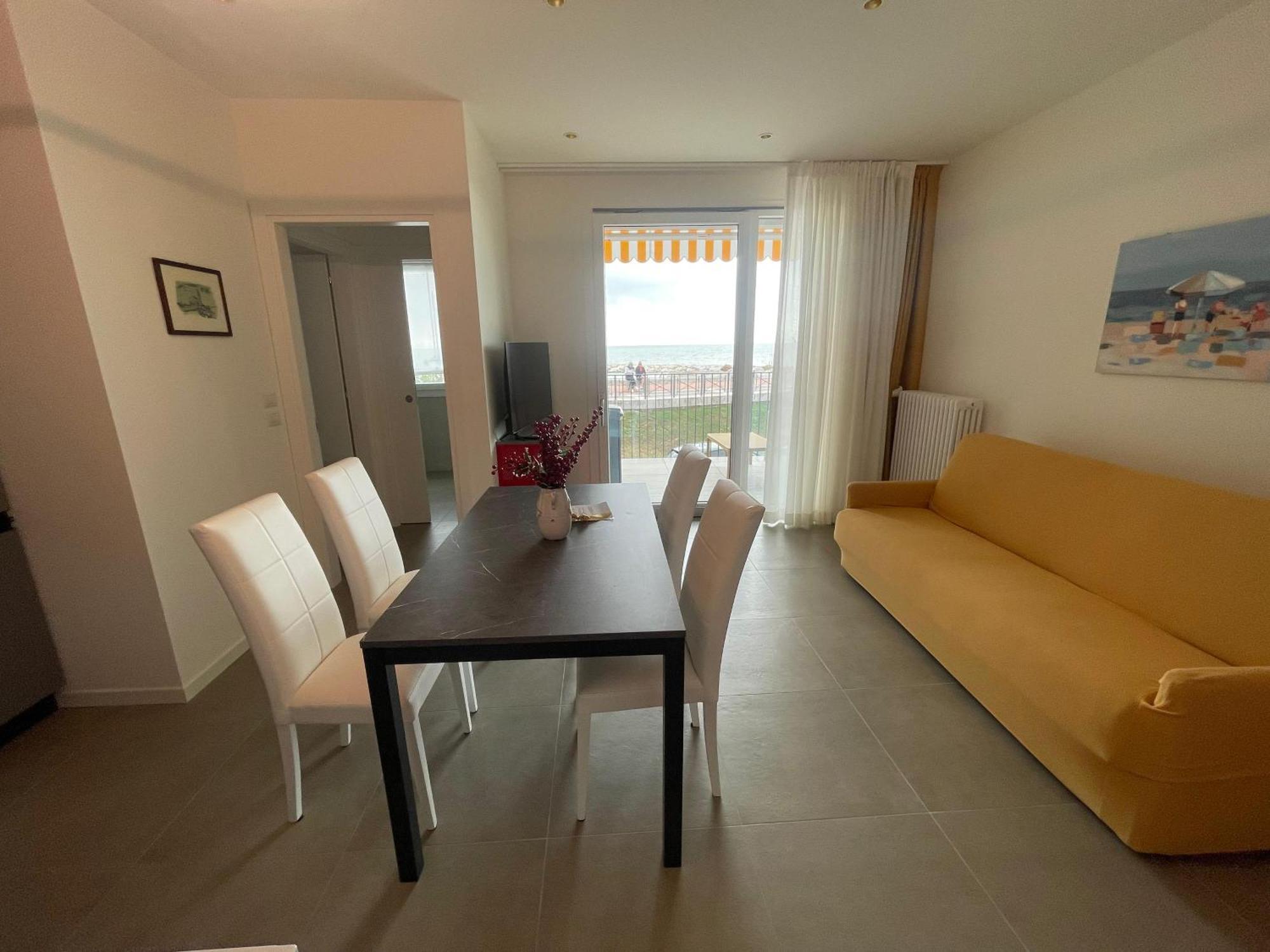 Nuovo Residence Serenissima Frontemare - Agenzia Cocal กาออร์เล ภายนอก รูปภาพ