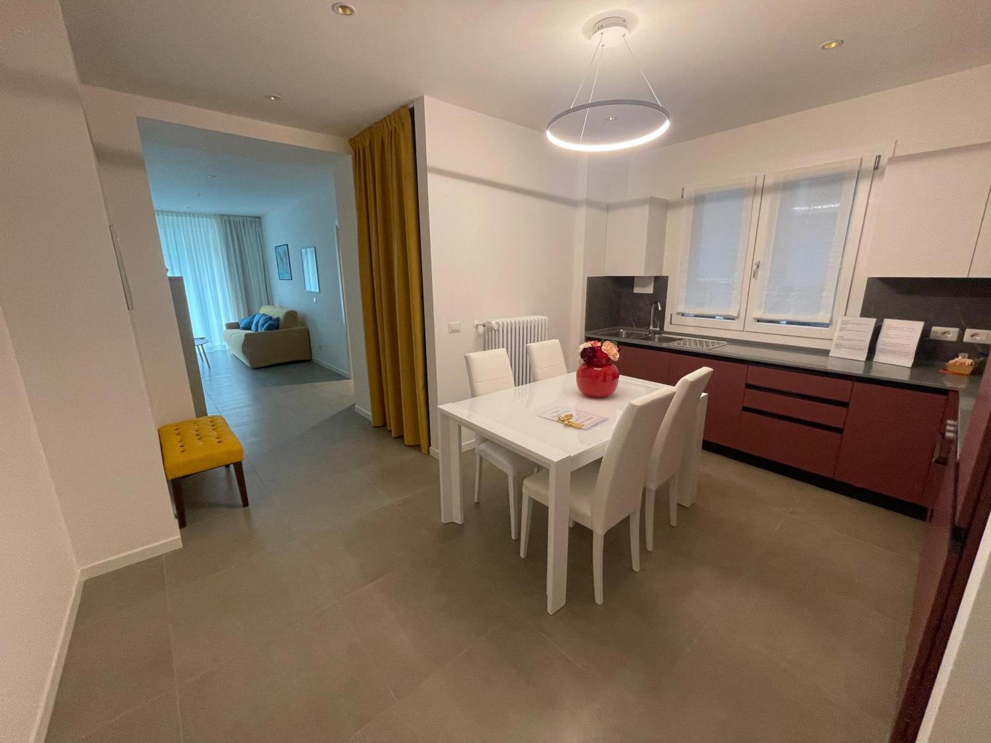 Nuovo Residence Serenissima Frontemare - Agenzia Cocal กาออร์เล ห้อง รูปภาพ